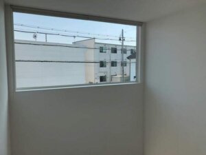 吹抜け窓